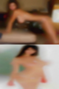 Milfs fuck in MFM 3somes.